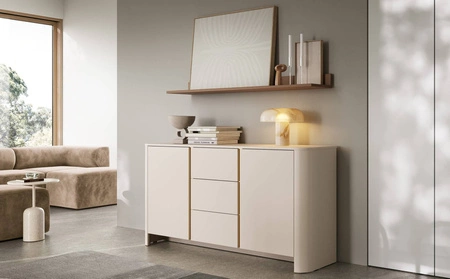Komoda Bari 168 cm béžová moderní designová komoda do obývacího pokoje oválného tvaru poutavé zlaté doplňky