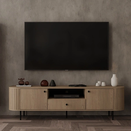 RTV skříňka Ovalio 181 cm dub cremona netradiční TV skříňka do obývacího pokoje kovové dekorativní doplňky frézování