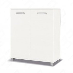 Komoda Maximus 100 cm v bílé barvě v moderním designu, hrany jsou opatřeny speciální dýhou ABS