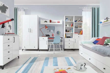 Knihovna Skien 50 cm bílý lesk elegantní design jednoduchá forma nábytku obohacená o stylové kovové prvky černé nohy