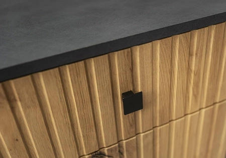 Komoda Senja 140 cm matera / dub řemeslně elegantní design dekorativní drážkované čelo s kovovou rukojetí