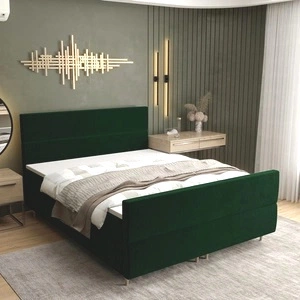 Kontinentální postel Benet 140x200 lahvově zelená v moderním skandinávském stylu s výrazným čelem a podnožkou