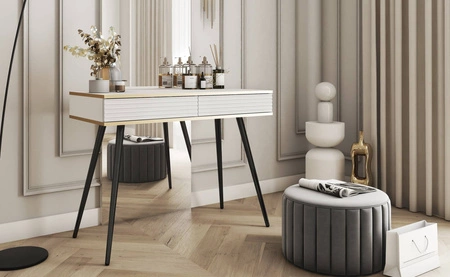 Luxusní bílá konzola se zásuvkami elegantní toaletní stolek s drážkovanými čely vysoké černé nohy tělo doplněné zlatým lemováním