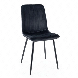 Čalouněná židle Alan Velvet černá moderní a funkční jídelní židle s kovovými nohami