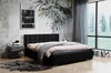 Čalouněná postel Nessa 140x200 černá Stylová postel s úložným prostorem na lůžkoviny Pohodlné čelo postele potěší svým elegantním designem