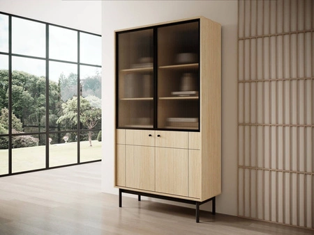 Vitrína Modesta 104 cm dubová linea elegantní vitrína do obývacího pokoje s minimalistickým designem rýhované tvrzené sklo