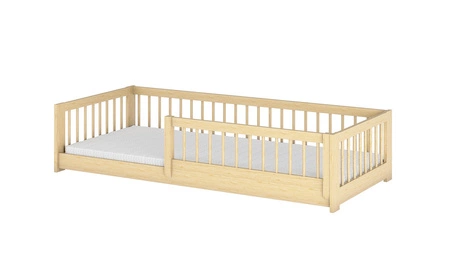 Dřevěná postel Alova 90x200 cm borovice stabilní konstrukce zajišťuje bezpečnost postel z masivního borovicového dřeva