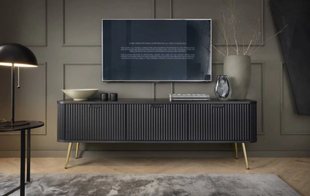 RTV skříňka Zoya 168 cm černá moderní design masivní sestava na zlatých nohách rýhované čelo charakteristický oválný tvar