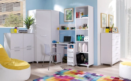 Komoda Maximus 100 cm v bílé barvě v moderním designu, hrany jsou opatřeny speciální dýhou ABS