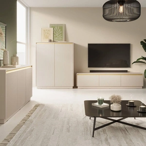 Stylová béžová nástěnná skříňka Imperial s frézovanými čely a elegantními úchytkami v barvě broušeného zlata