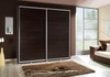 Posuvná šatní skříň Penelope 205 cm kaštan wenge Moderní design šatní skříně Hliníková vodítka dveří a pojezdový systém