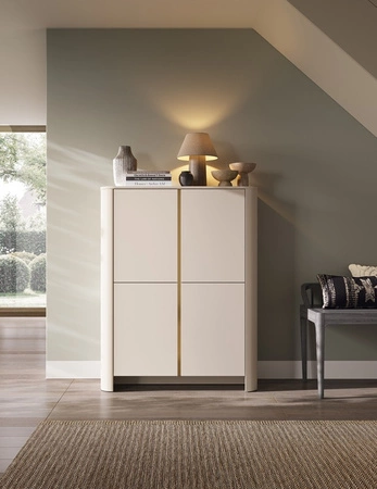 Vysoká komoda Bari 103 cm béžová elegantní design zaoblené hrany masivní soupravy na vysokém podstavci ozdobné zlaté lemování
