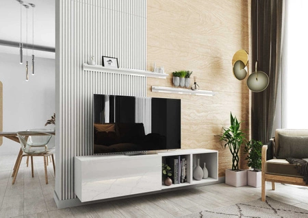 Závěsná RTV skříňka Astros 172 cm bílá / bílý lesk s policemi minimalistický a elegantní design, který se hodí do každého interiéru 