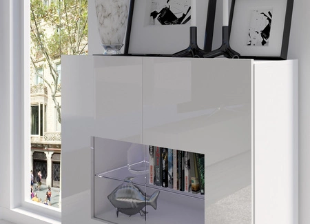 Komoda Apulia 100 cm se skleněnou přední částí zlatý dub minimalistický design stylová komoda do obývacího pokoje jednoduchý design, který se hodí do každého interiéru