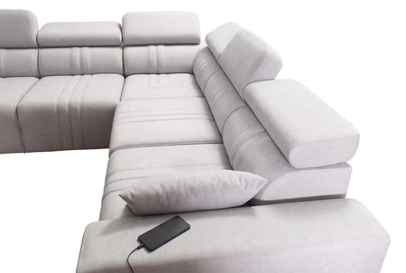 Rohová sedací souprava s funkcí spaní Castel III světle hnědá pravá rohová sedací souprava se dvěma kontejnery na lůžkoviny s nastavitelnými opěrkami hlavy