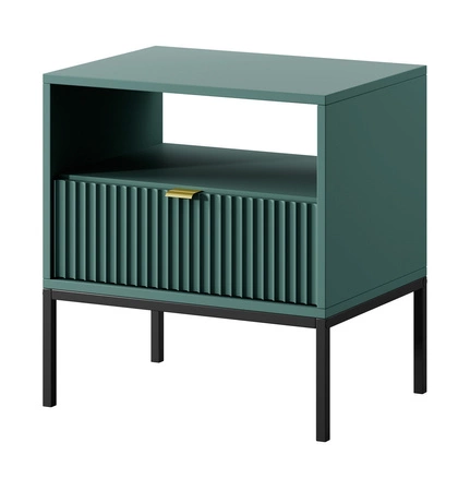 Lovro noční stolek se zásuvkou pastelově zelený vkusný drážkovaný dekor ideální skříňka do ložnice zlatá hrana rukojeť
