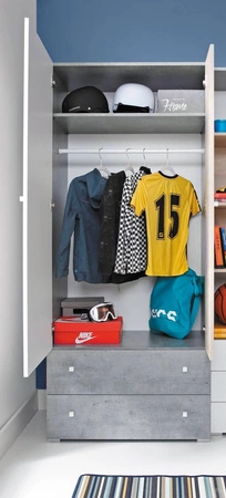 Nábytková sestava Epsilon beton / bílá / dub ideální do dětského nebo mládežnického pokoje v módním stylu