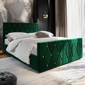Čalouněná postel Tifton 140x200 lahvově zelená s úložným boxem v moderním stylu s výrazným čelem a nohama s povrchovou úpravou krystaly