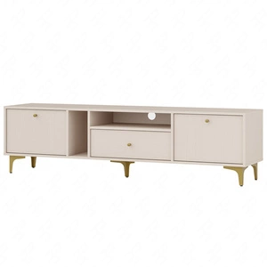 RTV skříňka Kioto I 180 cm béžová elegantní skříňka v tlumených barvách decentní zlaté úchytky