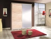Posuvná šatní skříň se zrcadlem Penelope 155 cm světlý dub sonoma moderní designová šatní skříň hliníková vodítka dveří a pojezdový systém