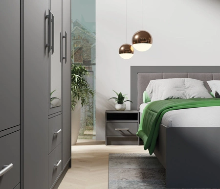 Noční stolek se zásuvkou Caspe antracit je funkční kus nábytku v nadčasovém designu ideální noční stolek do ložnice