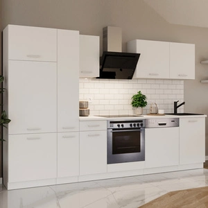 Bílá kuchyňská sestava Toni 300 cm vypadá skvěle v klasických i moderních interiérech
