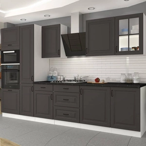 Sada kuchyňského nábytku Silver 310 cm skříně vypadají skvěle v klasických i moderních skandinávských interiérech