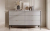 Komoda Lovro 154 cm šedá moderní design potěší milovníky výrazných interiérů drážkovaná čela kovové úchyty