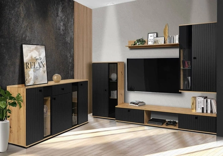 Zásuvková komoda Senja 140 cm řemeslně zpracovaný dub / černá elegantní design dekorativní drážkované čelo s kovovou rukojetí