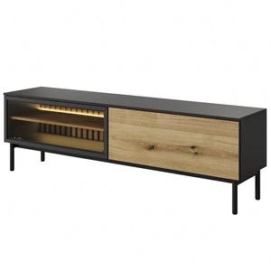 RTV Clovis 180 cm černá / dub evokuje praktickou a stylovou skříňku se skleněnou přední částí obohacenou o LED osvětlení